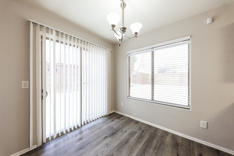 2,345/Mo, 16231 W Moreland St Goodyear, AZ 85338 Breakfast Nook View