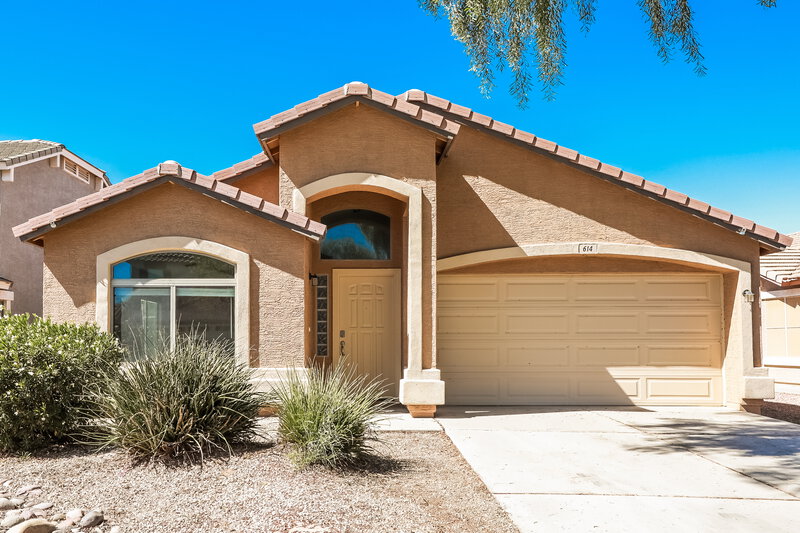 1,980/Mo, 614 E Jeanne Ln San Tan Valley, AZ 85140 External View
