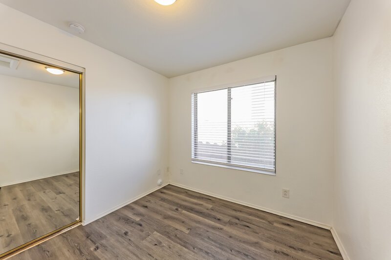 1,860/Mo, 14740 W Willow Ln Surprise, AZ 85374 Bedroom View