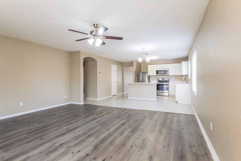 2,455/Mo, 1715 W Saint Catherine Ave Phoenix, AZ 85041 Misc View 3