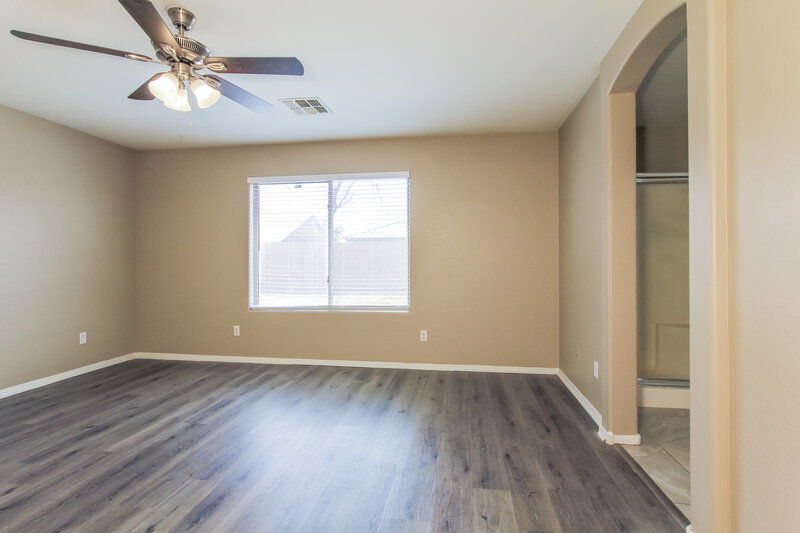 2,455/Mo, 1715 W Saint Catherine Ave Phoenix, AZ 85041 Misc View 6