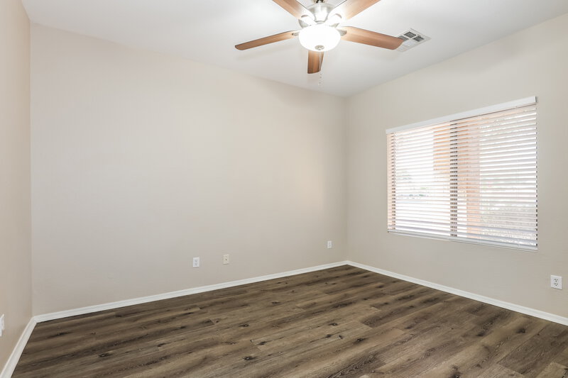 1,835/Mo, 119 E Mountain View Rd San Tan Valley, AZ 85143 Bedroom View