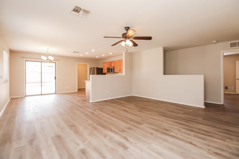 1,750/Mo, 1191 E Desert Moon Trl San Tan Valley, AZ 85143 Living Room View 2