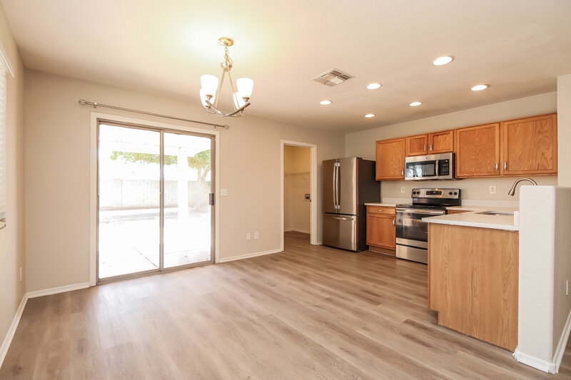 1,750/Mo, 1191 E Desert Moon Trl San Tan Valley, AZ 85143 Dining Room View