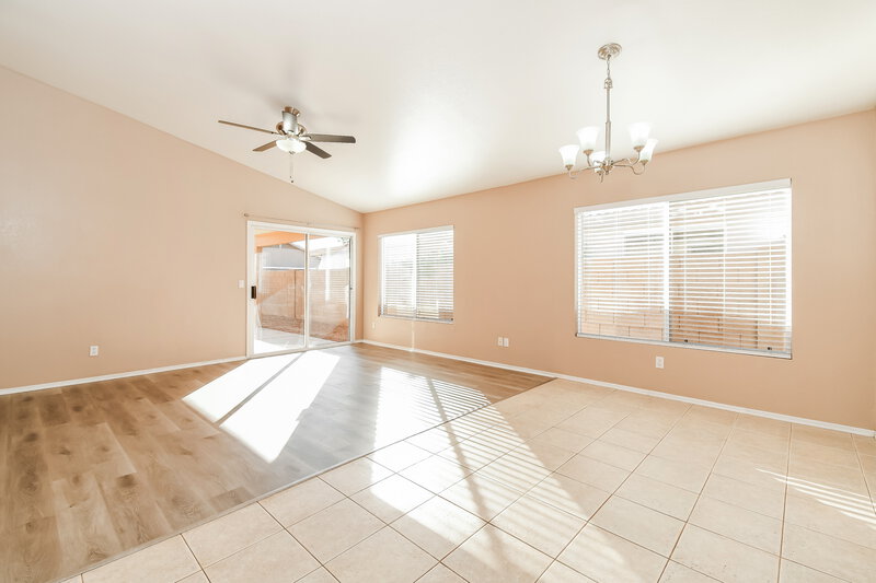 2,285/Mo, 4853 E Harmony Ave Mesa, AZ 85206 Dining Room View 2