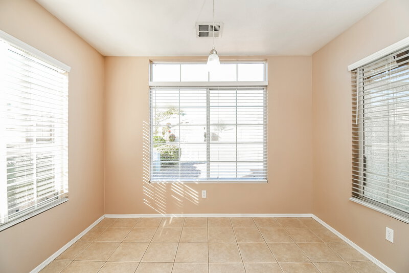 2,285/Mo, 4853 E Harmony Ave Mesa, AZ 85206 Breakfast Nook View