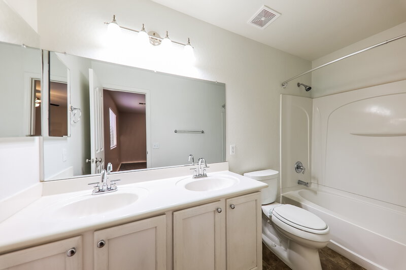 1,935/Mo, 15955 W Winchcomb Drive Surprise, AZ 85379 Bathroom View