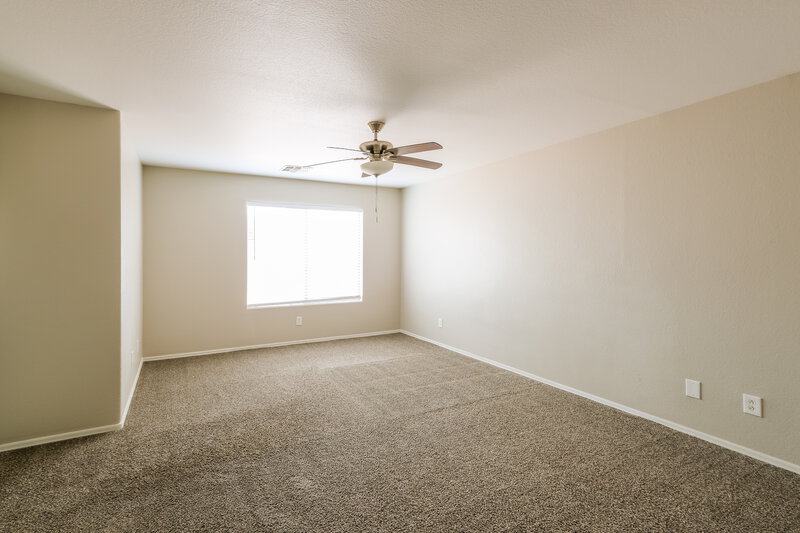 1,875/Mo, 6054 W Jones Ave Phoenix, AZ 85043 Main Bedroom View