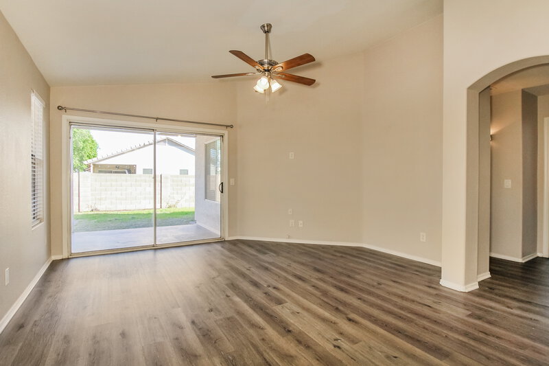 1,965/Mo, 8234 W Pima St Phoenix, AZ 85043 Dining Room View