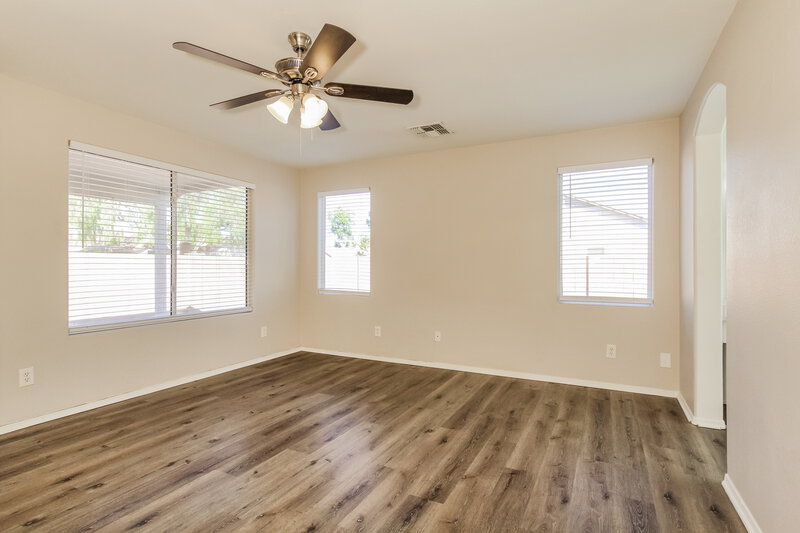1,965/Mo, 8234 W Pima St Phoenix, AZ 85043 Main Bedroom View