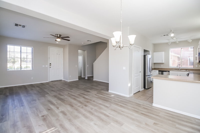 2,075/Mo, 3815 E Flower Ct Gilbert, AZ 85298 Dining Room View