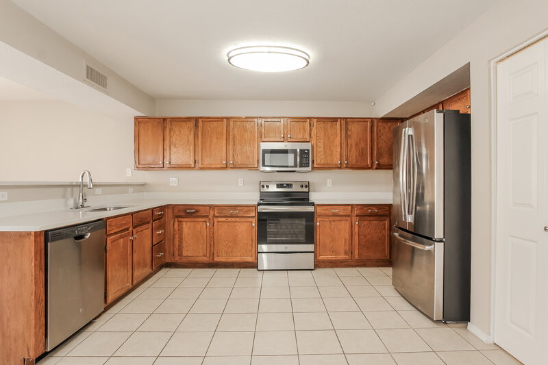 1,925/Mo, 11322 W Loren Ln Peoria, AZ 85345 Kitchen View