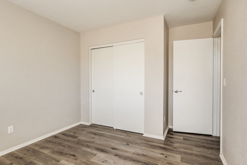 1,925/Mo, 11322 W Loren Ln Peoria, AZ 85345 Bedroom View 2