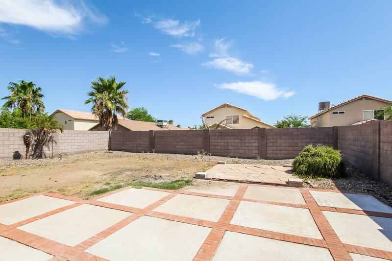 2,640/Mo, 4039 W Salter Dr Glendale, AZ 85308 Patio View