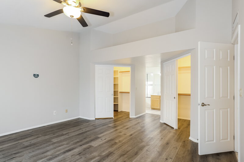 2,385/Mo, 7579 W Wikieup Ln Glendale, AZ 85308 Main Bedroom View