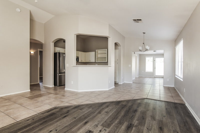 1,770/Mo, 9036 W Holly St Phoenix, AZ 85037 Living Room View 2