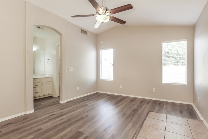 1,770/Mo, 9036 W Holly St Phoenix, AZ 85037 Main Bedroom View