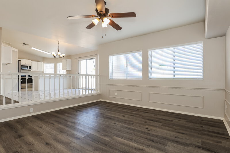 2,295/Mo, 3134 E McKellips Rd Unit 44 Mesa, AZ 85213 Living Room View