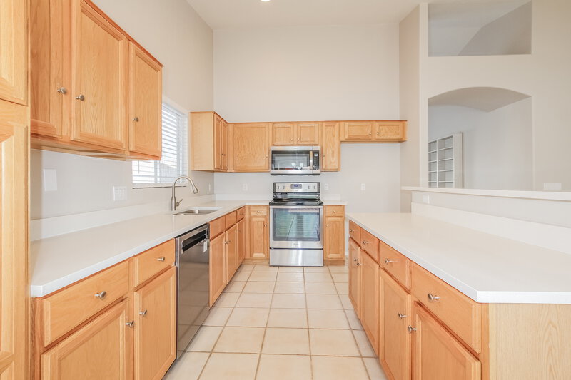 2,220/Mo, 14446 W Wendover Dr Surprise, AZ 85374 Misc View 6