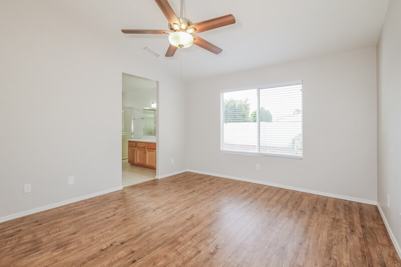 2,220/Mo, 14446 W Wendover Dr Surprise, AZ 85374 Misc View 8