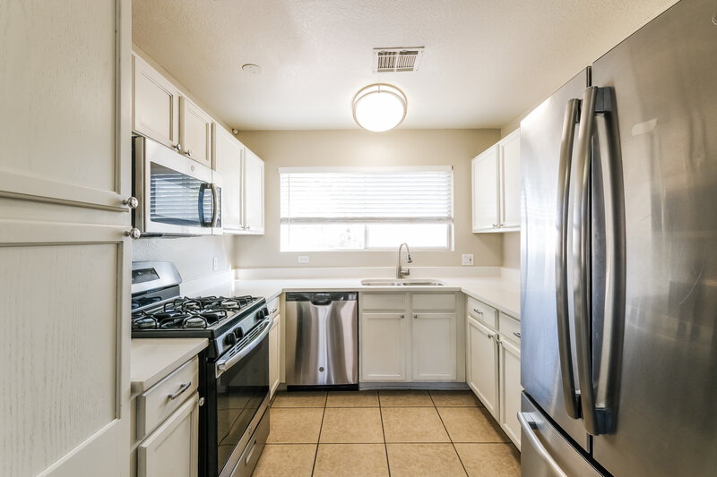 1,855/Mo, 16183 W Buchanan St Goodyear, AZ 85338 Kitchen View 3