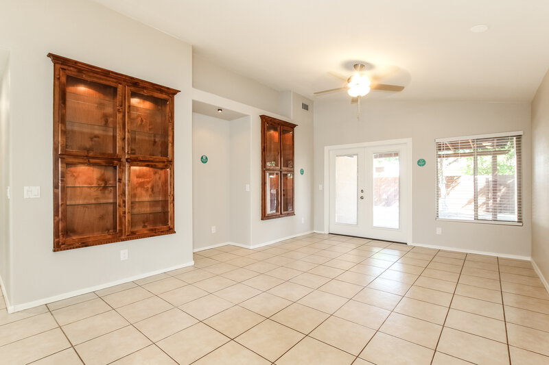 1,965/Mo, 9315 W Monroe St Peoria, AZ 85345 Living Room View 2