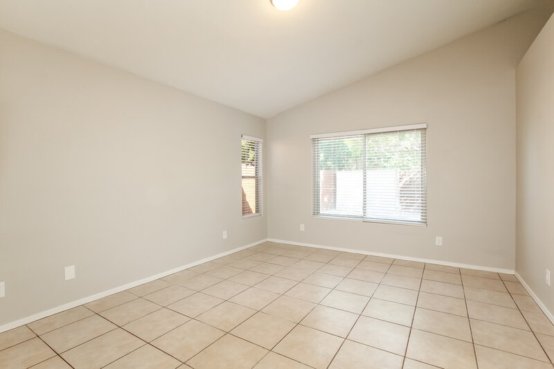 1,965/Mo, 9315 W Monroe St Peoria, AZ 85345 Master Bedroom View