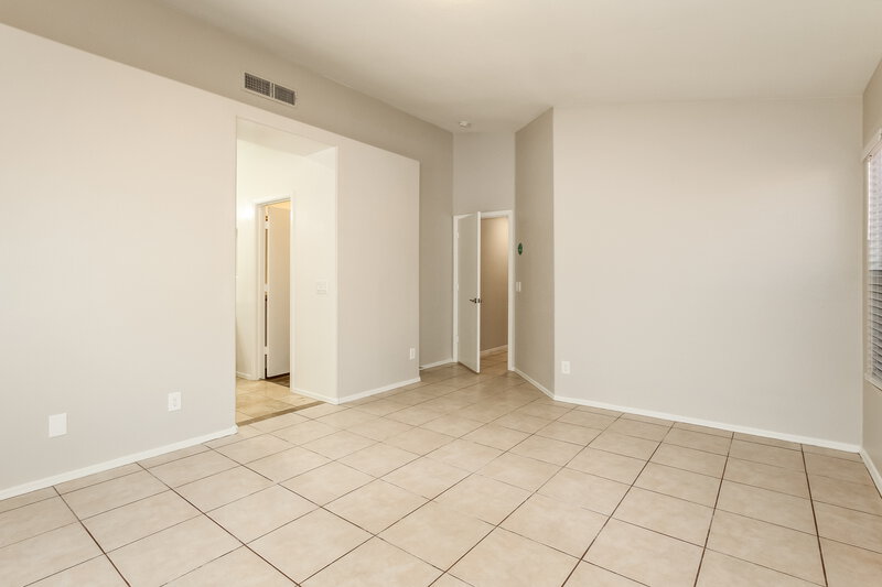1,965/Mo, 9315 W Monroe St Peoria, AZ 85345 Master Bedroom View 2