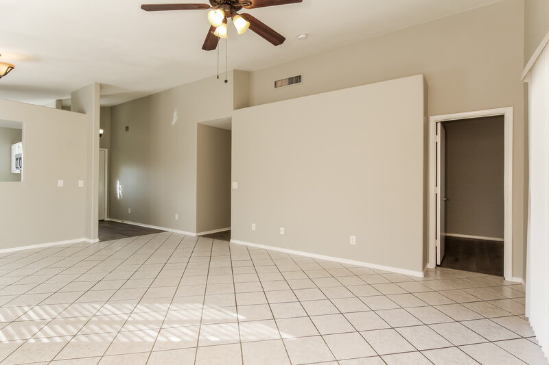 1,825/Mo, 7714 W Palo Verde Drive Glendale, AZ 85303 Misc View 3