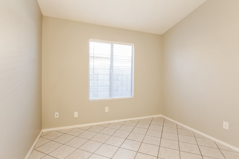 1,825/Mo, 7714 W Palo Verde Drive Glendale, AZ 85303 Misc View 9