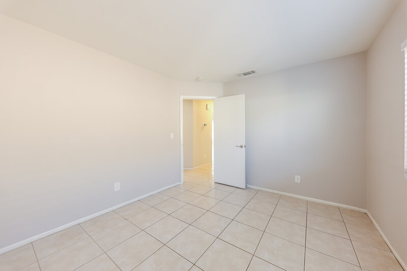 1,925/Mo, 7056 W Eva Street Peoria, AZ 85345 Bedroom View 2