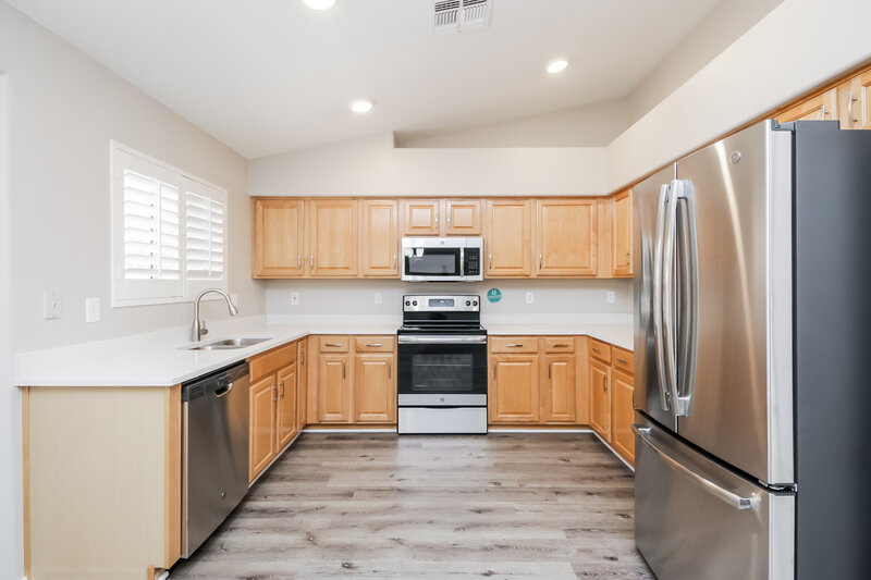 2,475/Mo, 2216 E Sherri Dr Gilbert, AZ 85296 Kitchen View