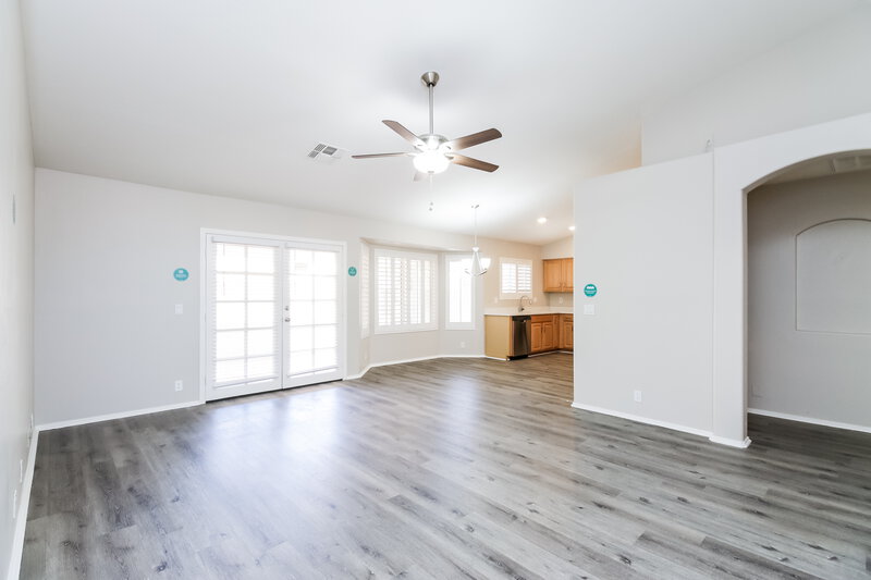 2,475/Mo, 2216 E Sherri Dr Gilbert, AZ 85296 Family Room View