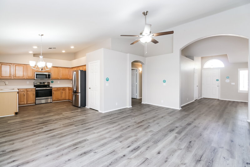 2,475/Mo, 2216 E Sherri Dr Gilbert, AZ 85296 Family Room View 2