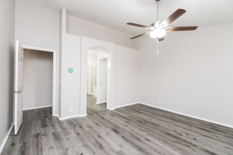 2,475/Mo, 2216 E Sherri Dr Gilbert, AZ 85296 Master Bedroom View 2