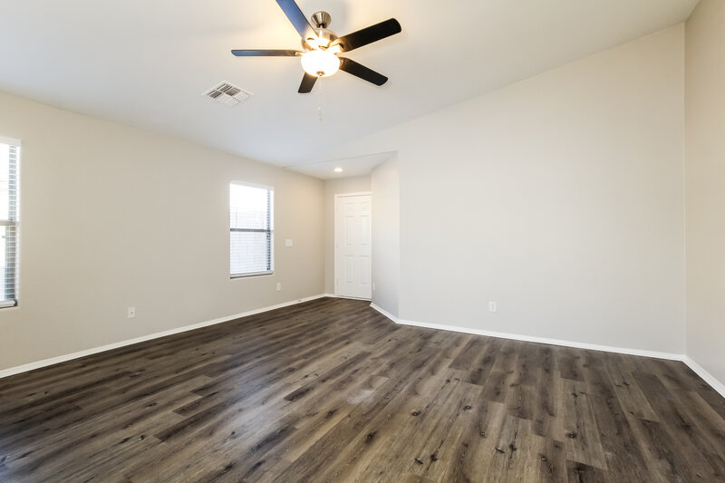 1,970/Mo, 18614 W Vogel Ave Goodyear, AZ 85338 Living Room View