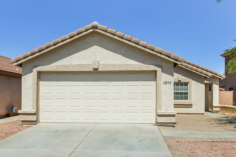 1,805/Mo, 12552 W Charter Oak Rd El Mirage, AZ 85335 External View