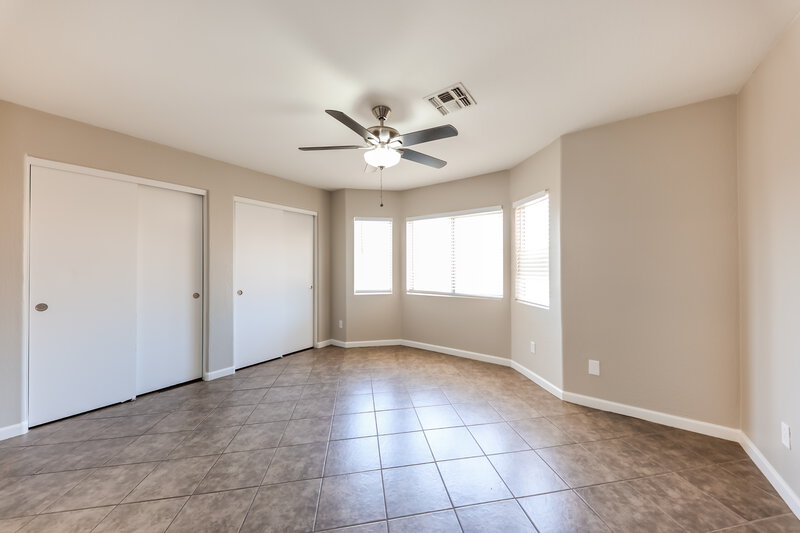 1,805/Mo, 12552 W Charter Oak Rd El Mirage, AZ 85335 Main Bedroom View 2