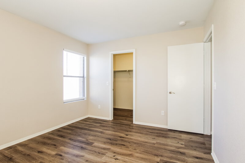 1,960/Mo, 17037 W Marshall Ln Surprise, AZ 85388 Bedroom View 3