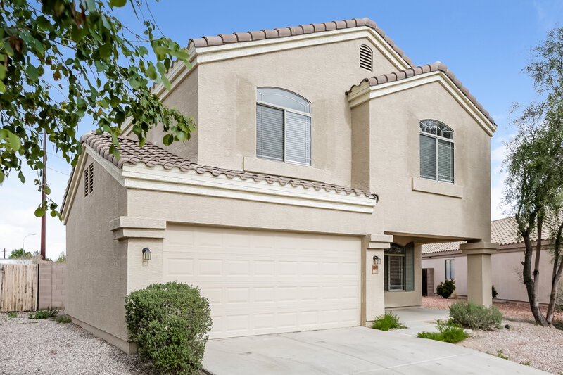 3,300/Mo, 2004 S 106th Ln Tolleson, AZ 85353 Front View