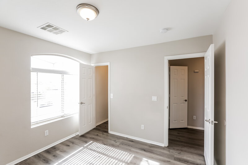 3,300/Mo, 2004 S 106th Ln Tolleson, AZ 85353 Main Bedroom View 2