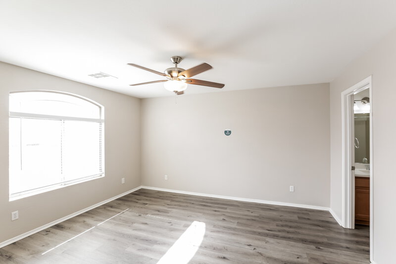 3,300/Mo, 2004 S 106th Ln Tolleson, AZ 85353 Bedroom View 2