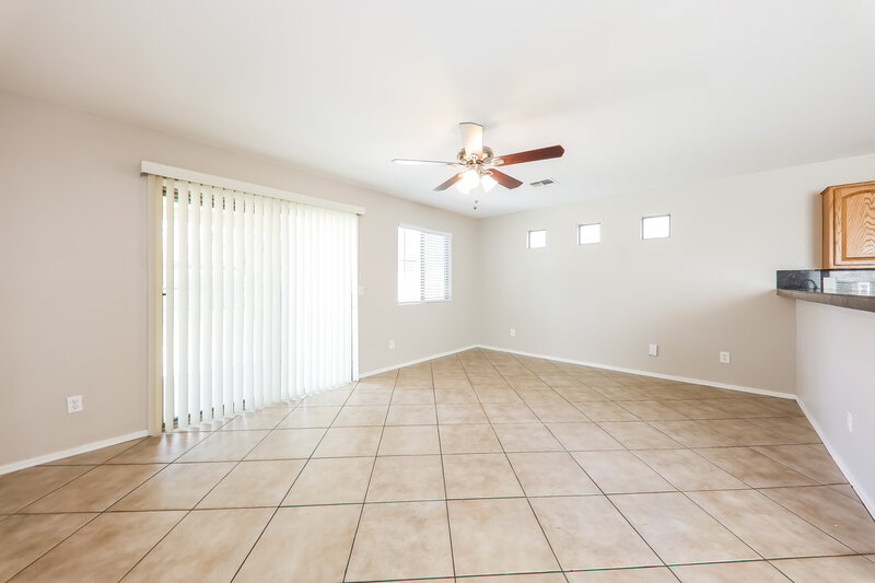 2,315/Mo, 17423 W Watson Ln Surprise, AZ 85388 Family Room View