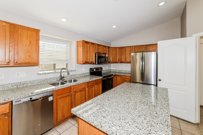 2,205/Mo, 15986 W Bartlett Ave Goodyear, AZ 85338 Misc View 7