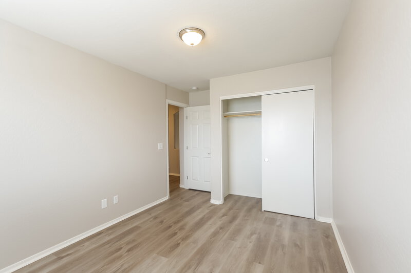 2,275/Mo, 10755 W Coolidge St Phoenix, AZ 85037 Bedroom View 3