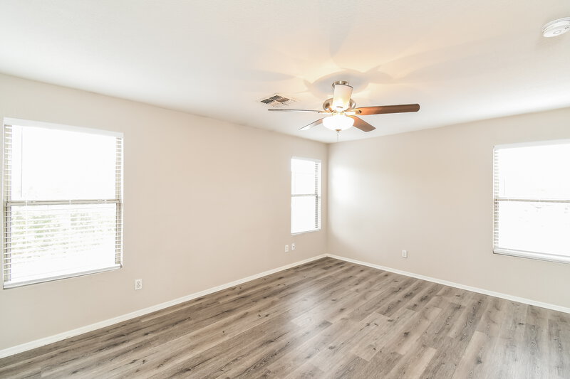 2,215/Mo, 8918 E Oro Cir Mesa, AZ 85212 Main Bedroom View 2
