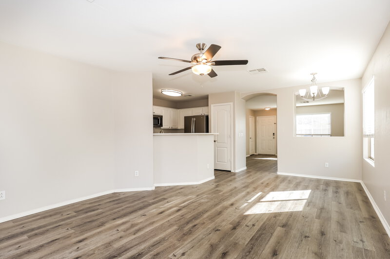 1,870/Mo, 16634 N 153rd Drive Surprise, AZ 85374 Family Room View 2