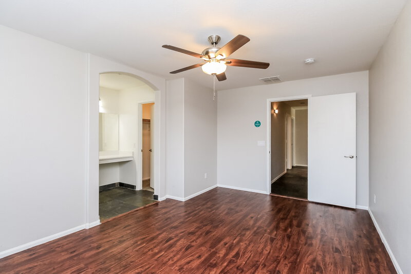 1,905/Mo, 40082 N Costa Del Sol Dr San Tan Valley, AZ 85140 Main Bedroom View 2