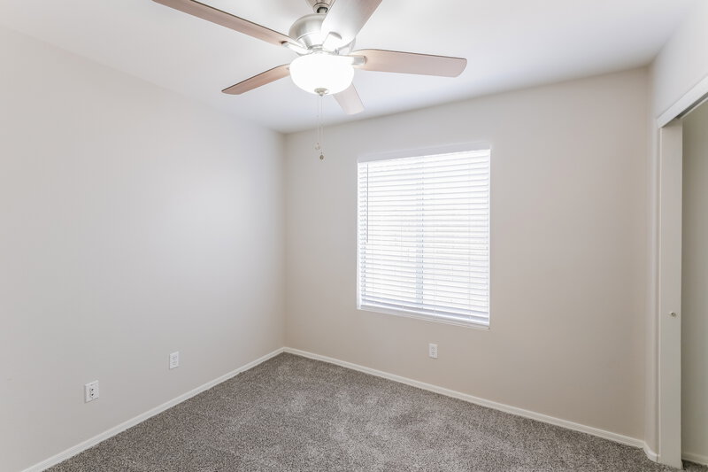2,220/Mo, 24620 N 38th Lane Glendale, AZ 85310 Bedroom View 2