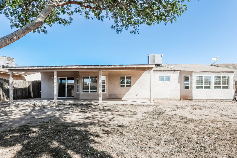 1,870/Mo, 6409 W Pima St Phoenix, AZ 85043 Rear View